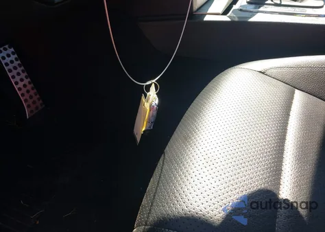 2012 Mercedes-Benz C 250 from USA, damaged, VIN WDDGJ4HB2CF792300